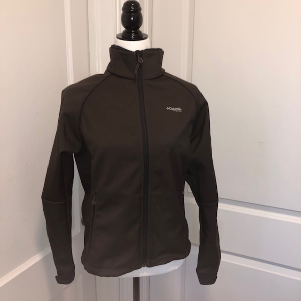 Columbia Titanium ladies size Med coat